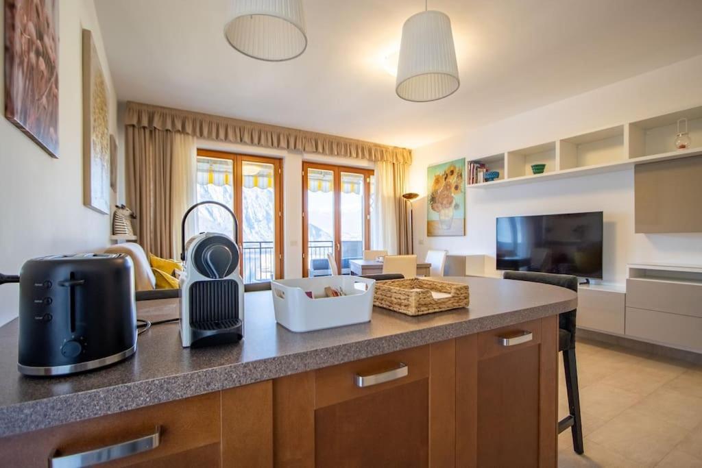 Wraparound Lake Views Bellavista Residence Campione dʼItalia Dış mekan fotoğraf