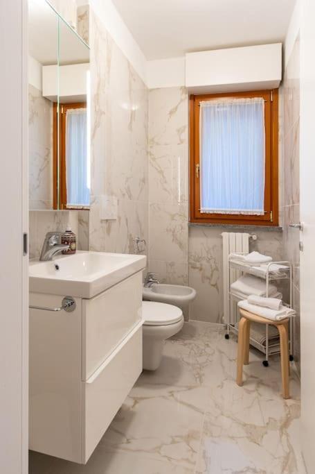 Wraparound Lake Views Bellavista Residence Campione dʼItalia Dış mekan fotoğraf